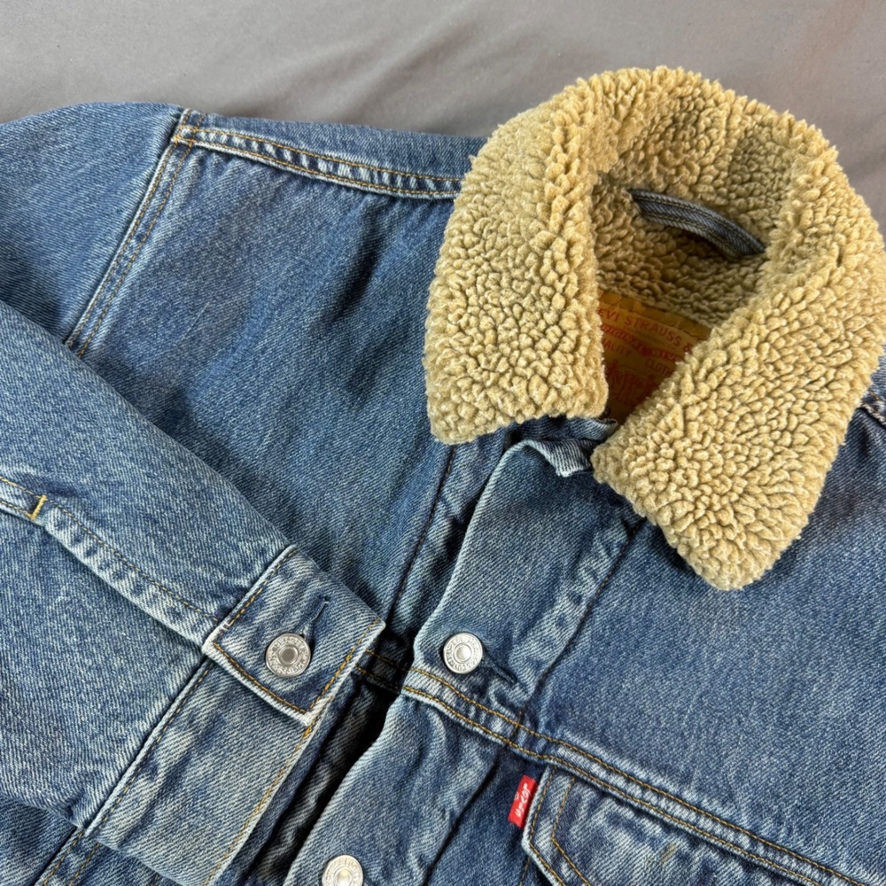 Levis Mens Vintage Trucker Jacket Sherpa Lined Blue Denim 70520-3790 Medium